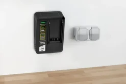 Kärcher Silitysraudat Ja Vaatehöyrystimet<Karcher 18 V Pikalaturi