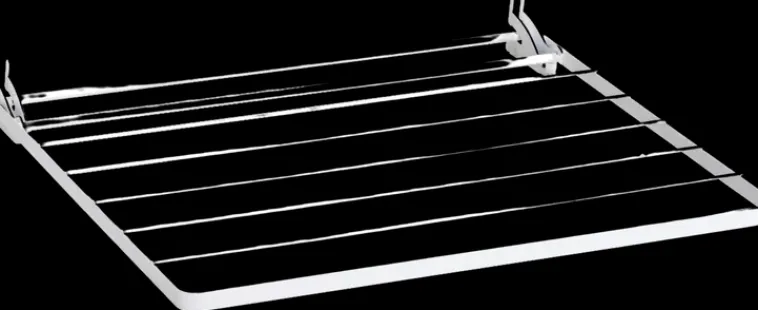 Elfa Säilytyskalusteet<Kuivausteline Pyykin Ripustamista Varten. Voidaan Taittaa Kokoon Tilan Saastamiseksi. Integroitu Kiinnitysmekanismi, Jonka Ansiosta Telineen Voi Kiinnittaa Suoraan Kiskoihin.