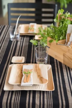 Maku Astiat><noscript><img width=