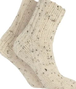 Novita Käsityötarvikkeet>Lanka 7 Veljesta Nummi 100G 945