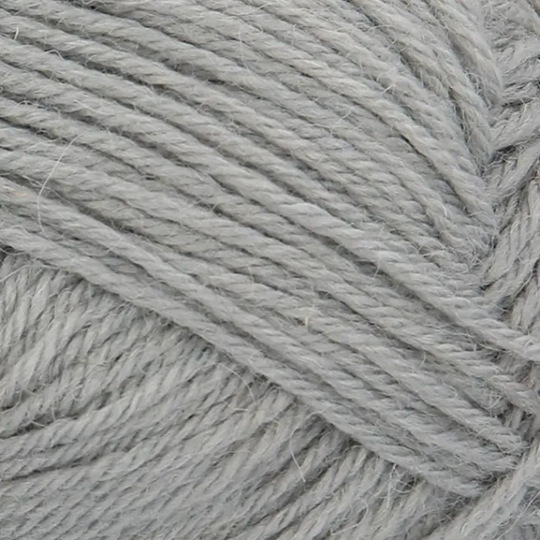 Novita Käsityötarvikkeet>Muumitalo 100G Esi-Isa 401